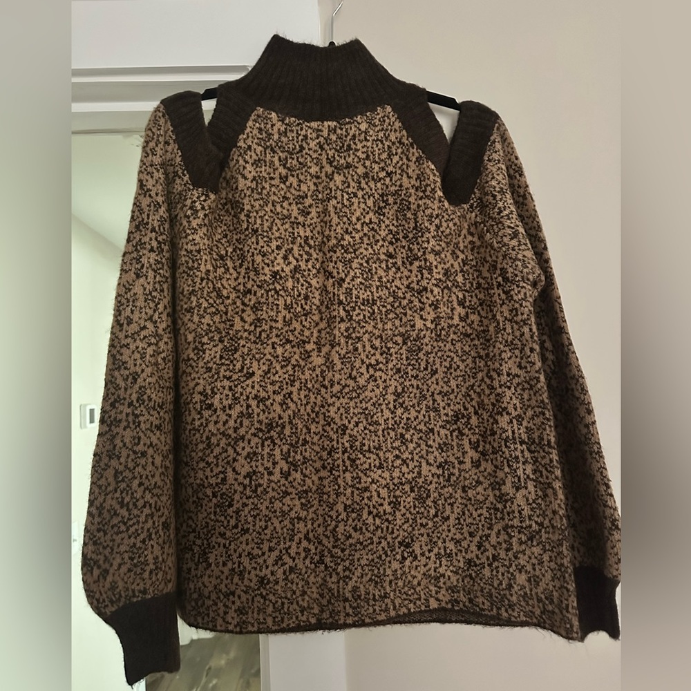 POL Sweater